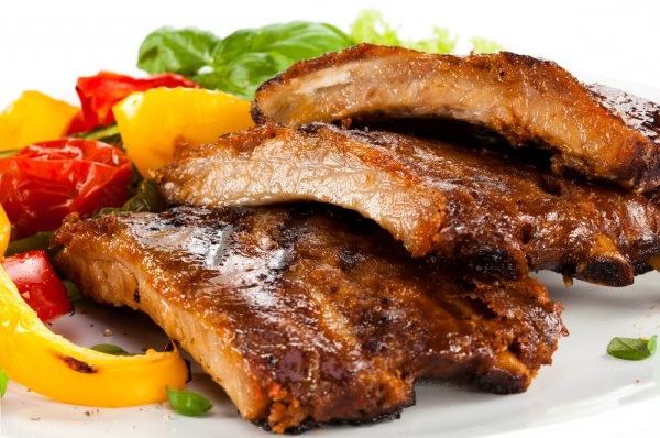 Marhahús távolítsa el a zsírt. Marha, sertés, csirke vagy lazac. Melyik a legegészségesebb?
